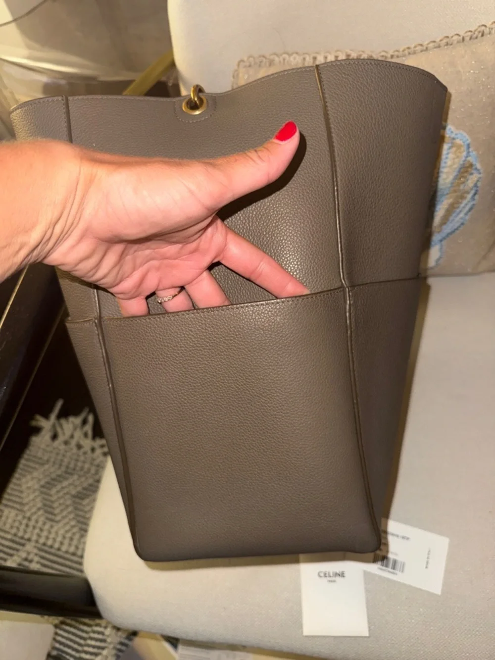 Authentic Celine Seau Taupe/Brown Pebbled Leather Tote w/Wide Strap suede int. - Picture 14 of 17